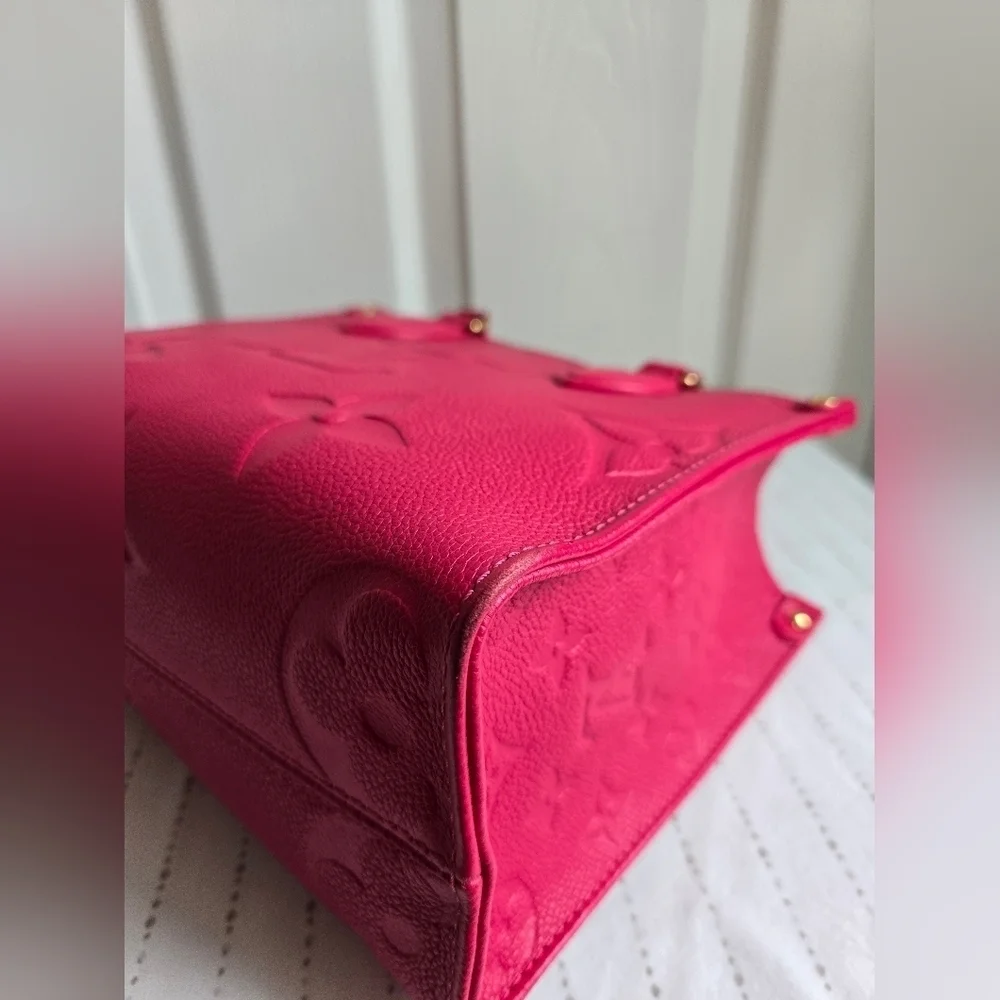 Louis Vuitton Onthego PM – Freesia Pink (Empreinte, Rare)